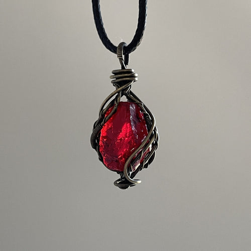 Hand-Wound Crystal Pendant Necklace (Classic)