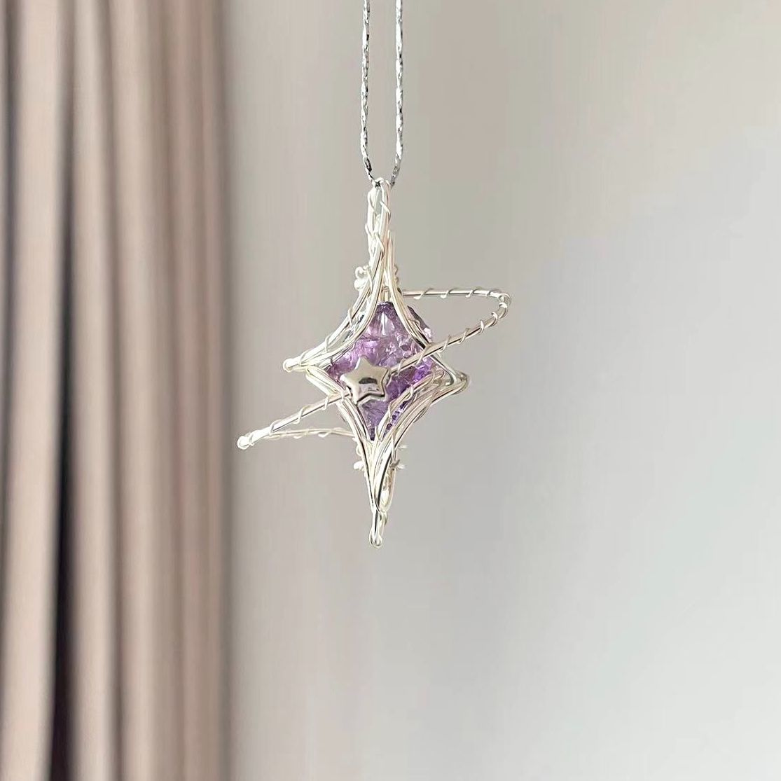 Hand-Wound Crystal Pendant Necklace (Star)